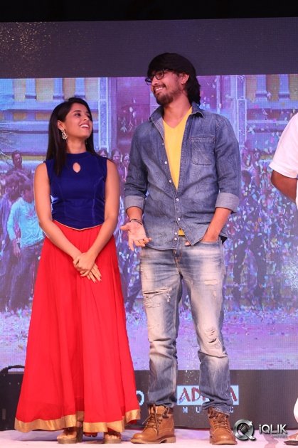 Seethamma-Andaalu-Raamayya-Sithraalu-Platinum-Disc-Function